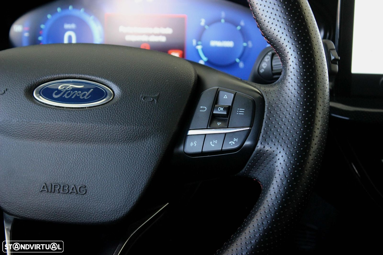 Ford Focus SW 1.5 TDCi EcoBlue ST-Line - 18