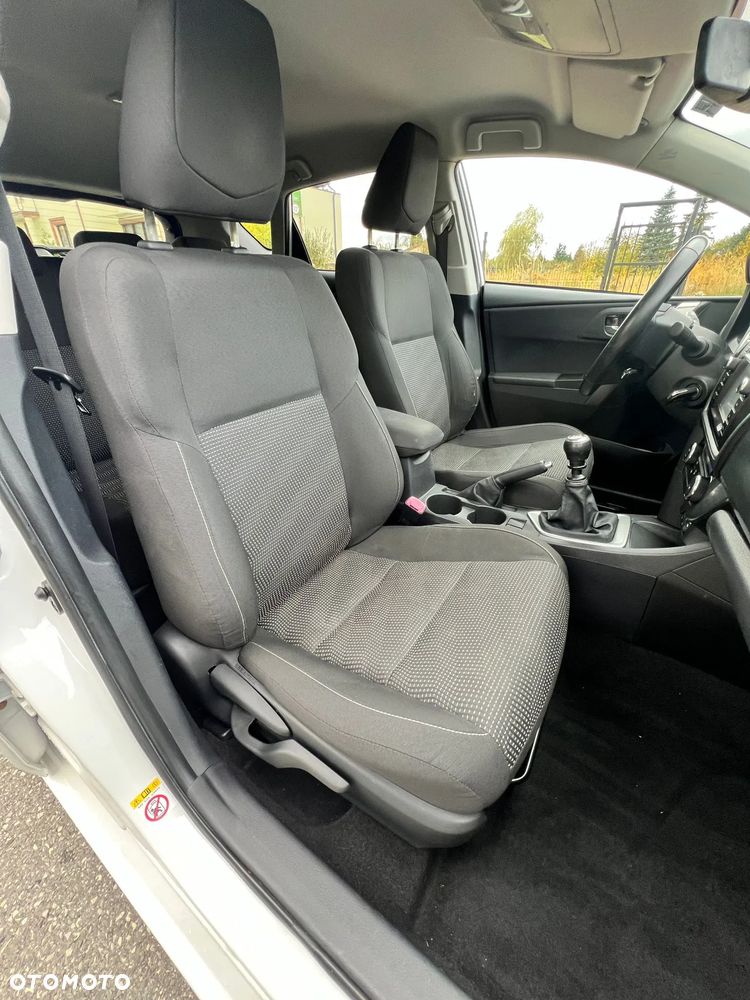 Toyota Auris 1.6 Life+ - 22