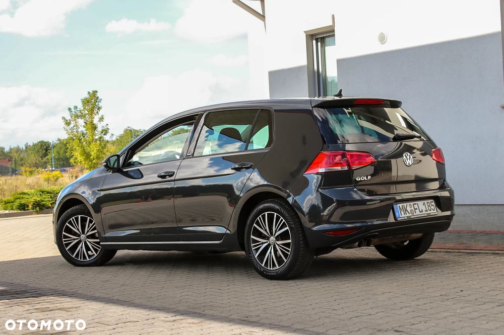 Volkswagen Golf 2.0 TDI BlueMotion Technology Allstar - 16