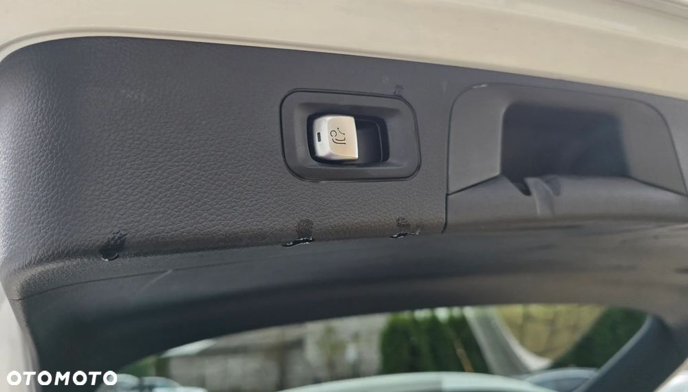 Mercedes-Benz GLC 300 d 4-Matic - 20