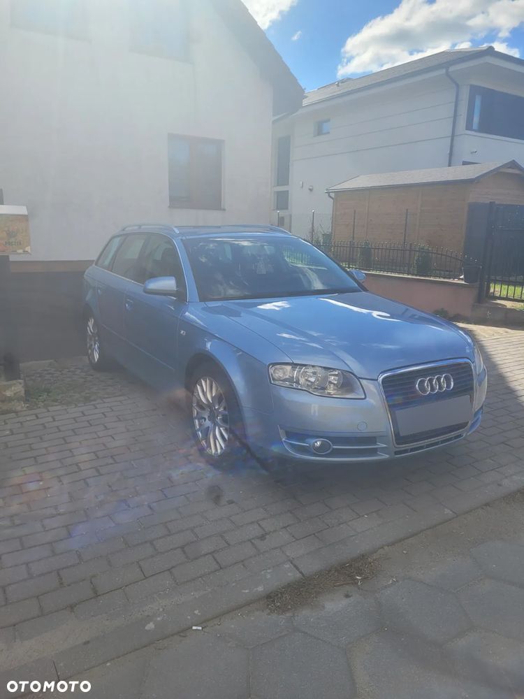 Audi A4 Avant - 10