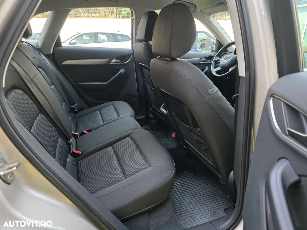 Audi Q3 2.0 TFSI Quattro S tronic sport - 12