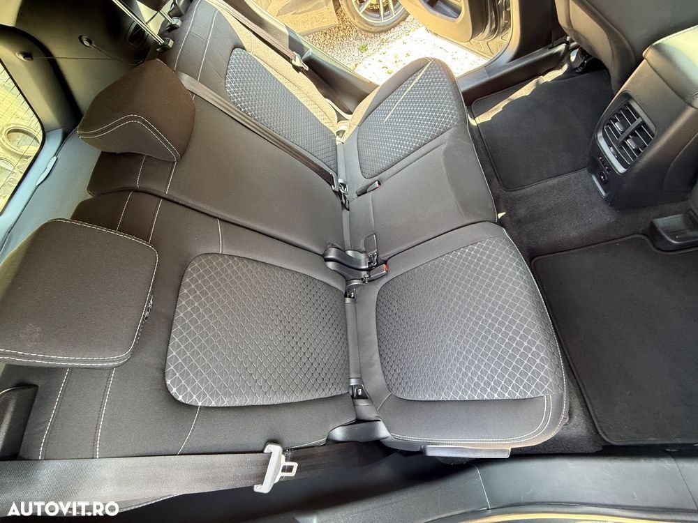 Ford Kuga 2.5 Duratec AWD FHEV Titanium - 26