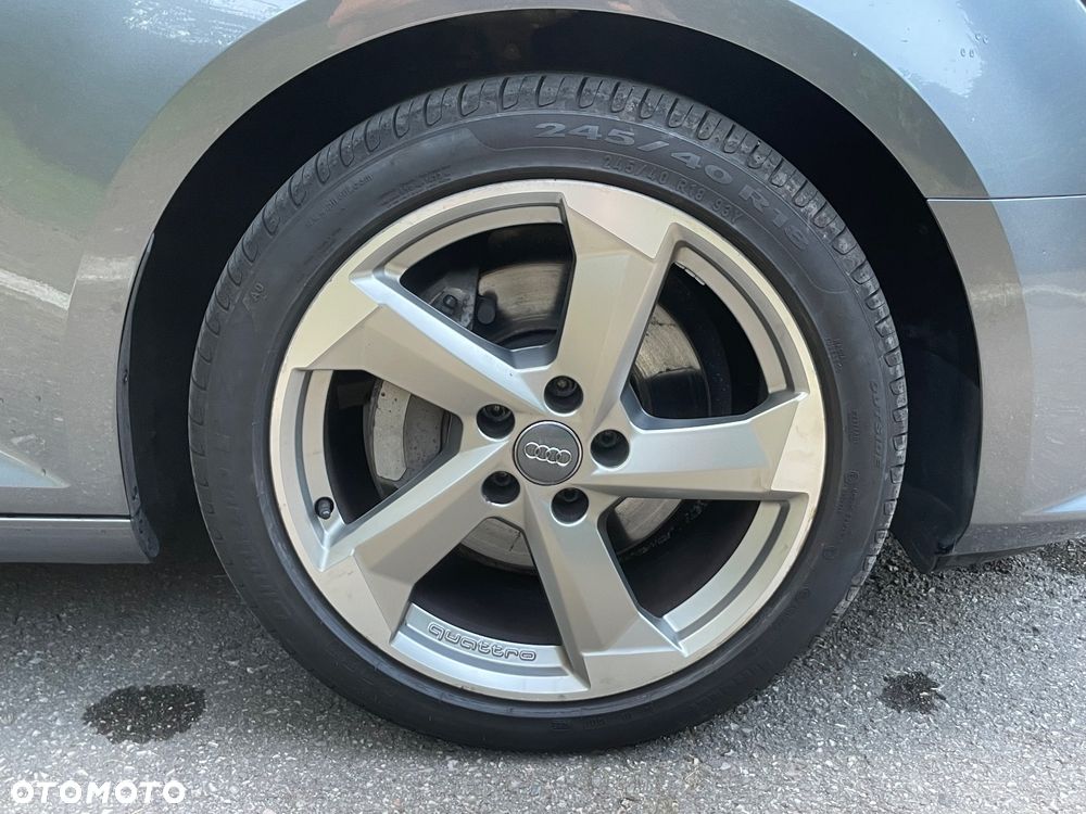 Audi A4 Avant 2.0 TDI S tronic quattro sport - 24