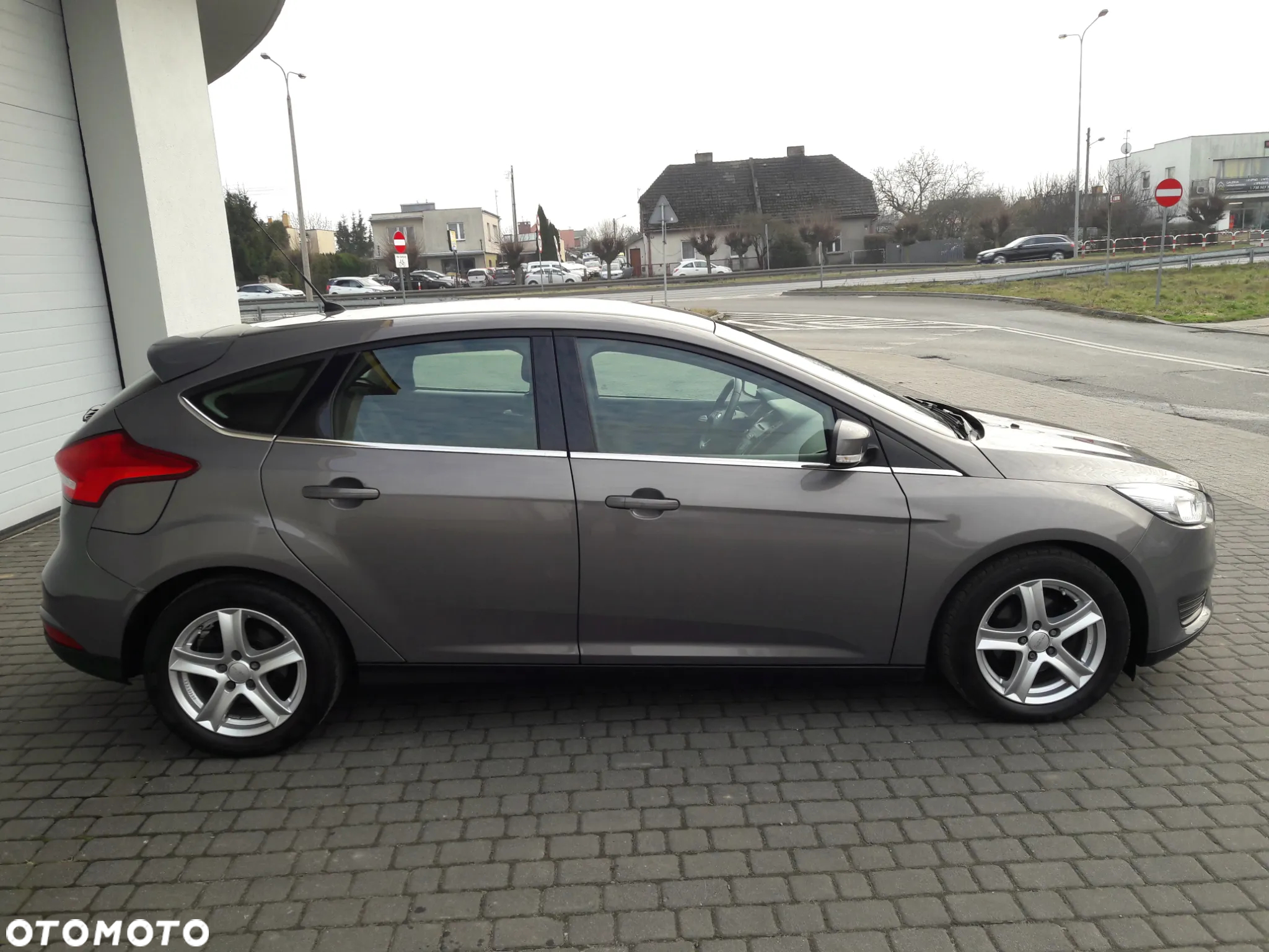 Ford Focus 1.0 EcoBoost Edition - 30