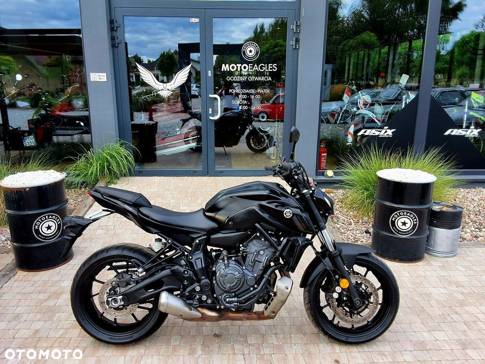 Yamaha MT - 6