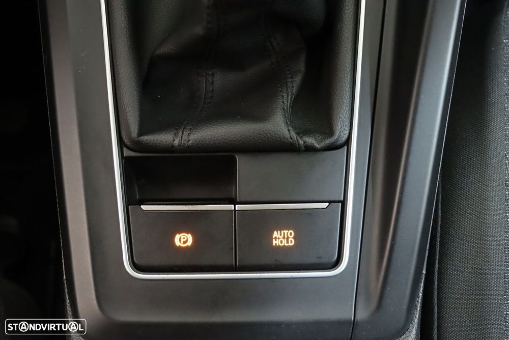 VW Golf 1.0 TSI Life - 36