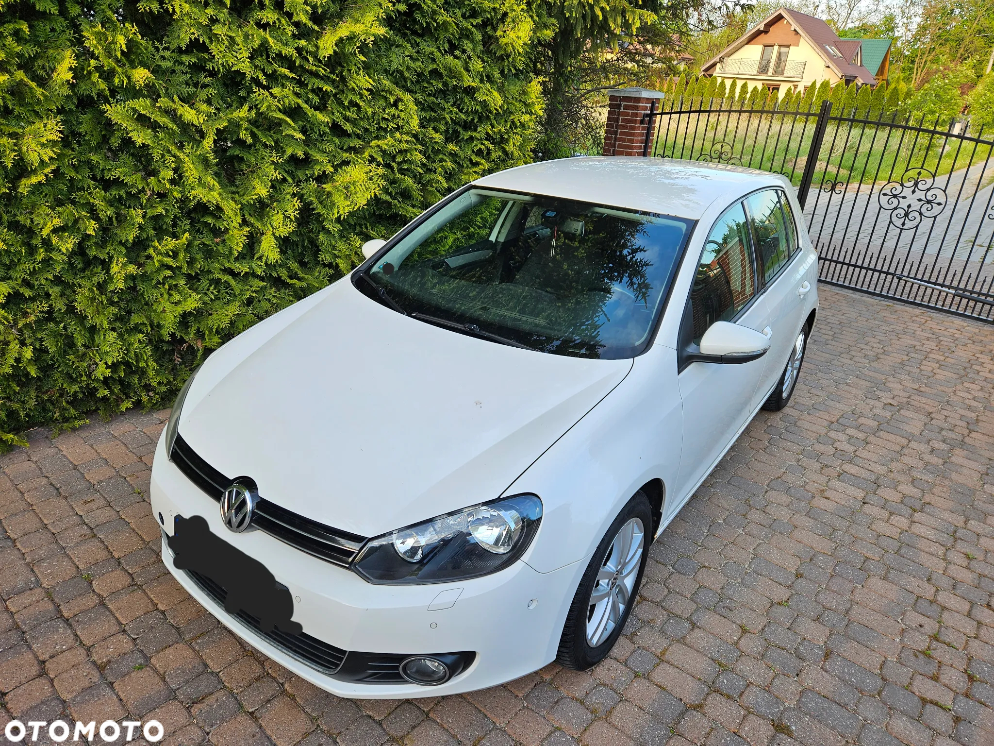 Volkswagen Golf VI 2.0 TDI Comfortline DSG - 2
