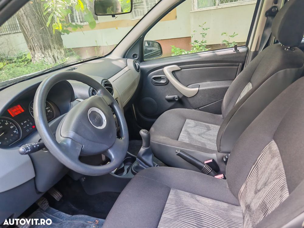 Dacia Sandero 1.2 75CP Acces - 3