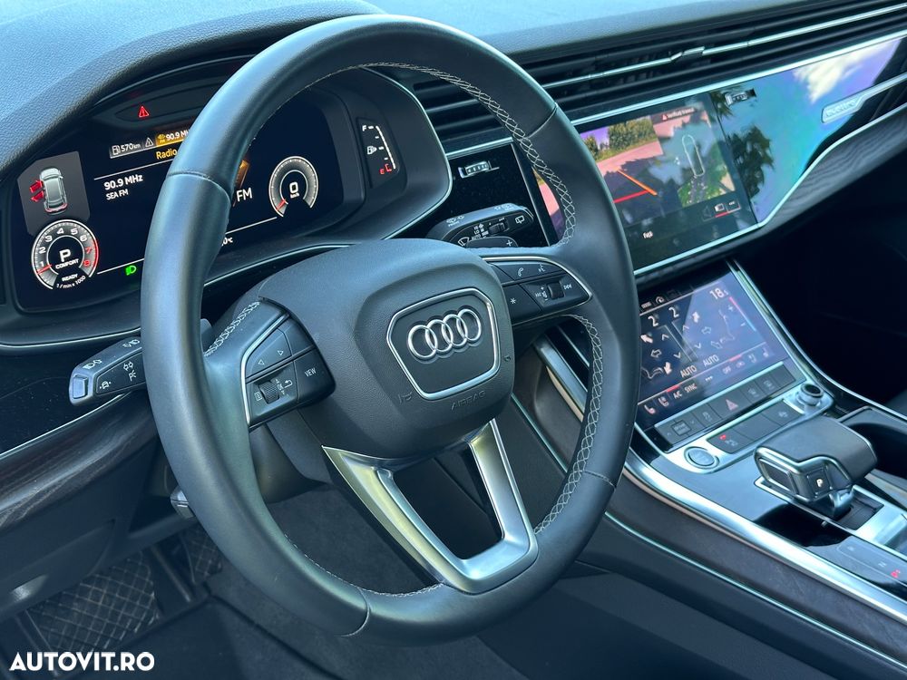 Audi Q8 SUV TFSI quattro 250 kW tiptronic S line business - 12