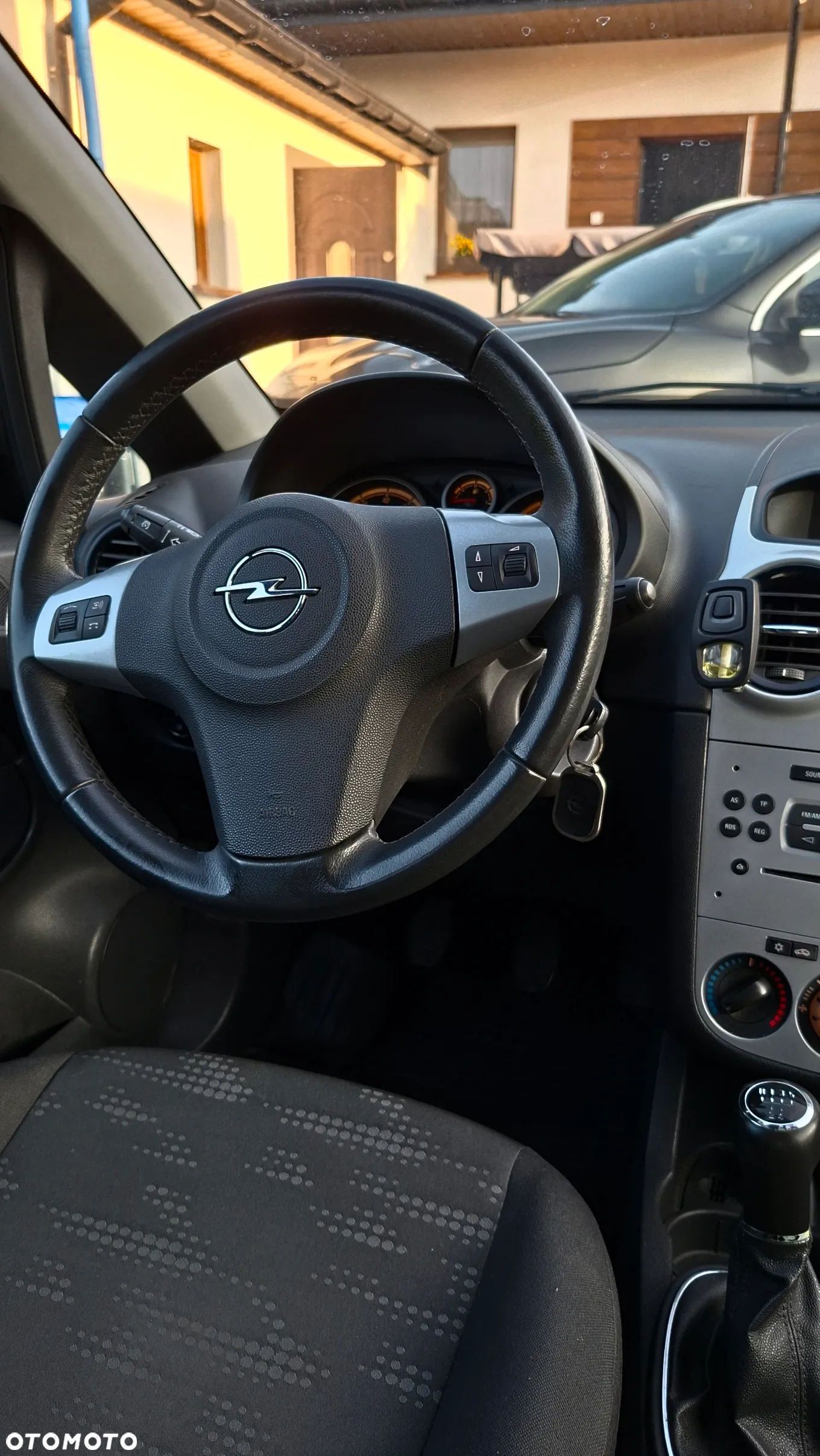 Opel Corsa 1.2 16V 111 - 11