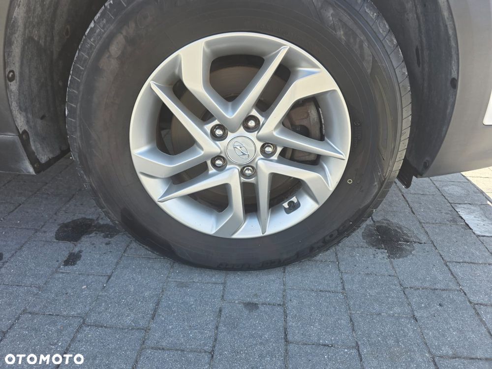 Hyundai Tucson - 24