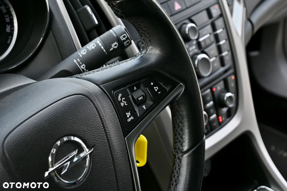 Opel Astra 1.4 T Enjoy - 34