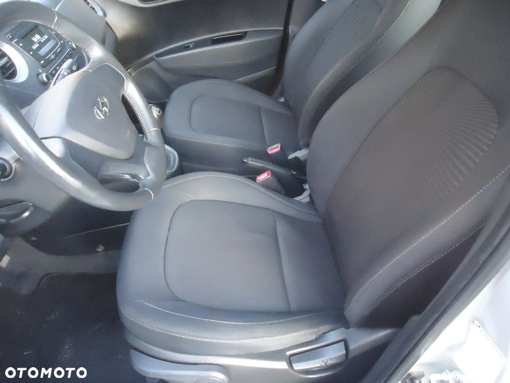 Hyundai i10 1.0 GO - 10