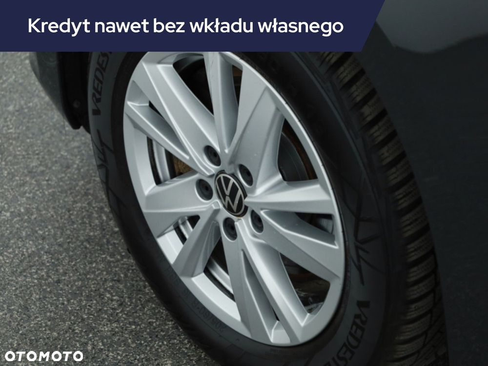 Volkswagen Touran - 11