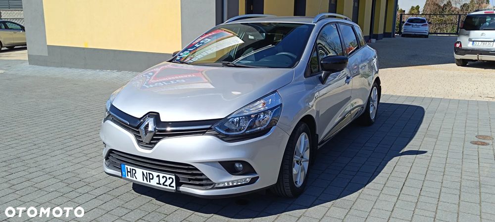 Renault Clio 1.2 16V 75 Dynamique - 11