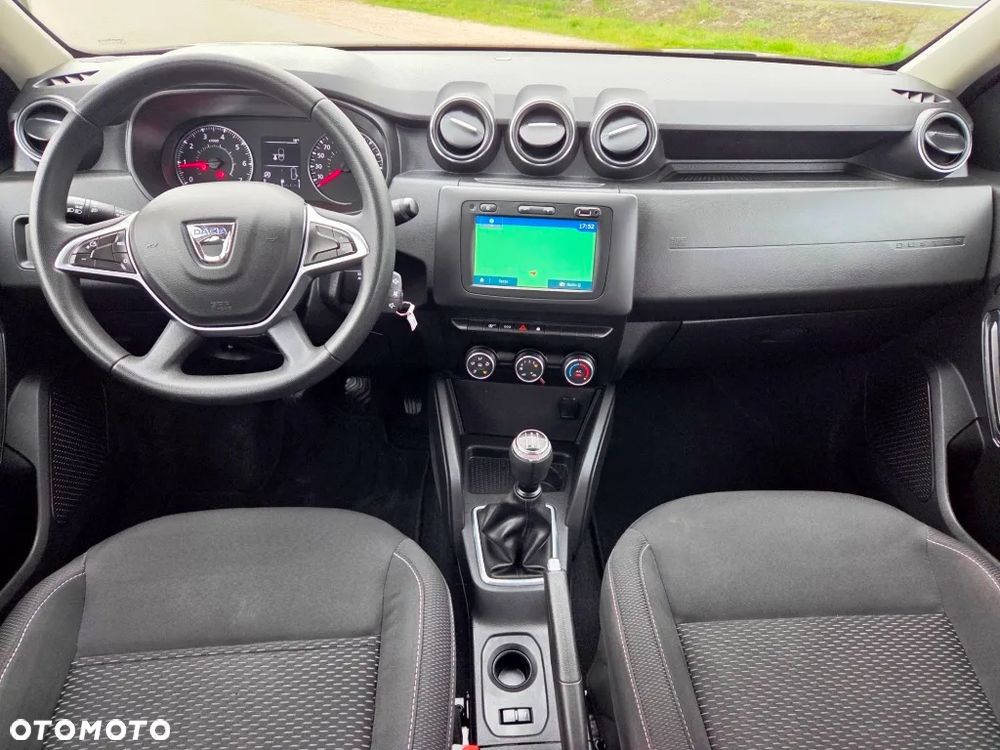 Dacia Duster 1.6 SCe Prestige - 34