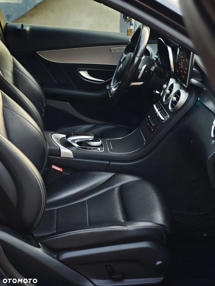 Mercedes-Benz Klasa C 250 7G-TRONIC - 10