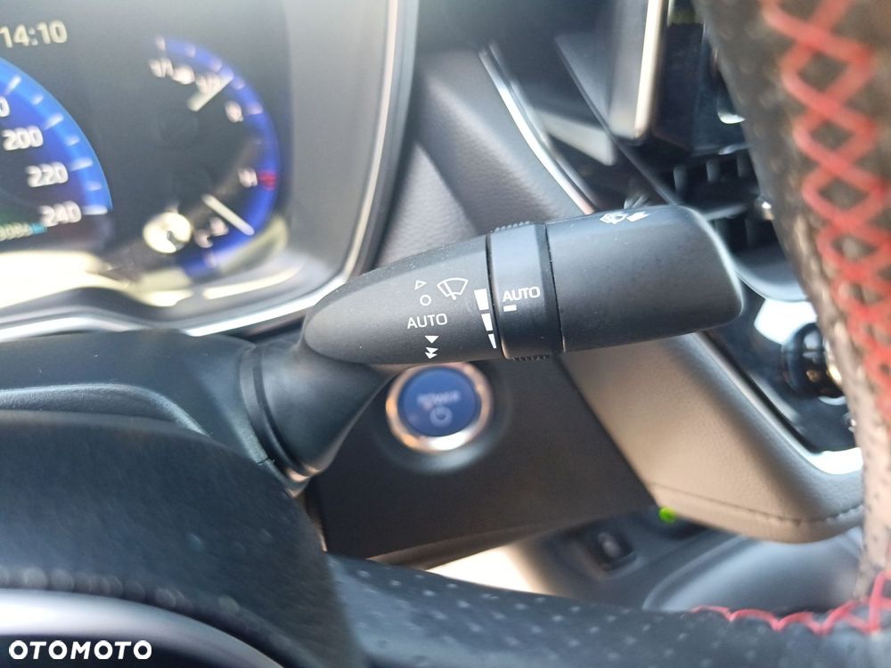 Toyota Corolla - 32
