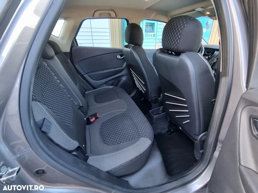 Renault Captur ENERGY TCe Intens - 12