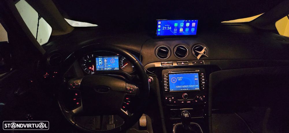 Ford Galaxy - 24