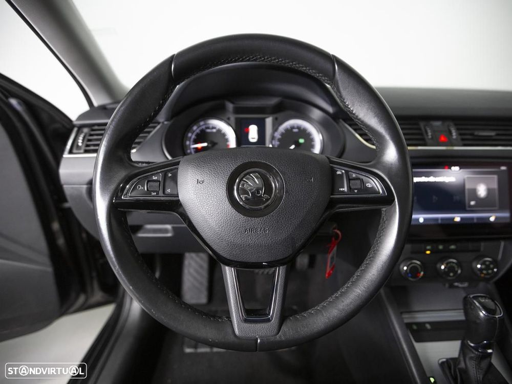 Skoda Octavia Break 2.0 TDI Ambition DSG - 13