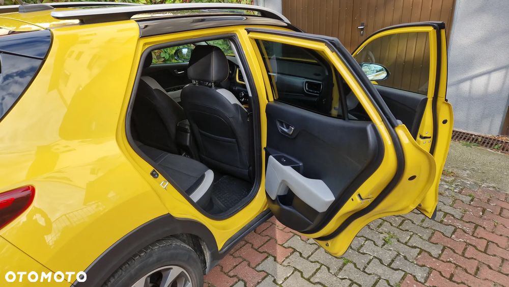 Kia Stonic 1.0 T-GDI MHEV L Business Line DCT - 9