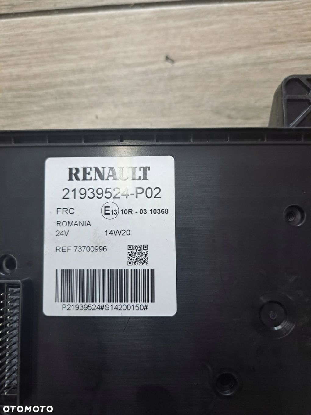 PŁYTA BEZPIECZNIKÓW SKRZYNKA RENAULT GAMA T RANGE - 4