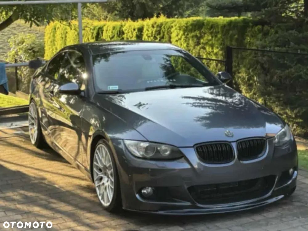 BMW Seria 3 330i - 1