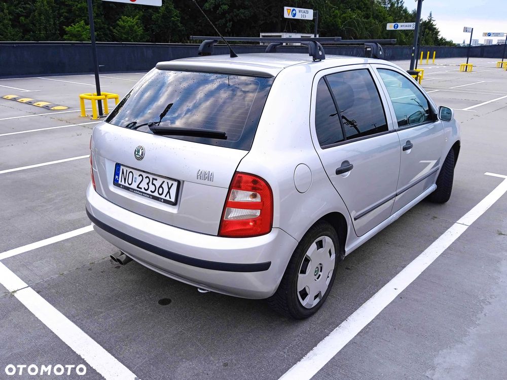 Skoda Fabia - 4