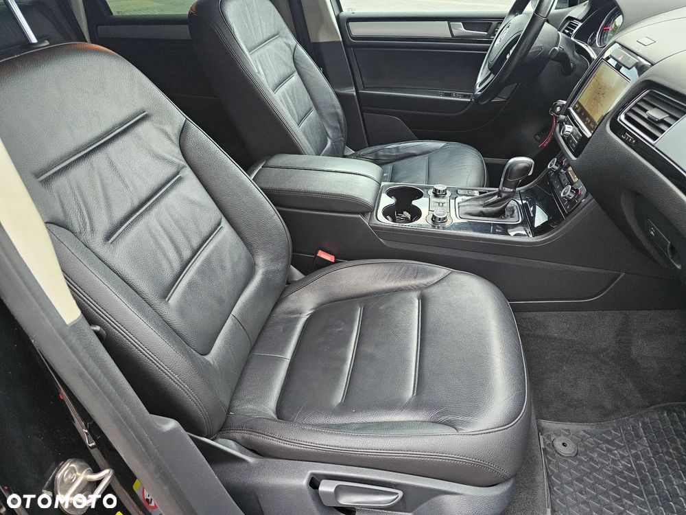 Volkswagen Touareg 3.0 V6 TDI 4XMot BMT - 16