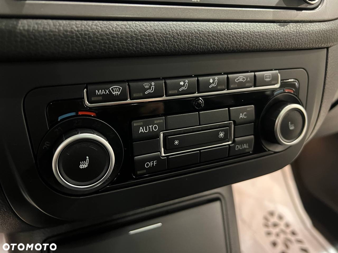 Volkswagen Tiguan 2.0 TSI 4Mot Sport DSG - 27