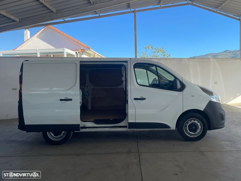 Opel Vivaro 1.6 DCI IVA DEDUTIVEL - 7