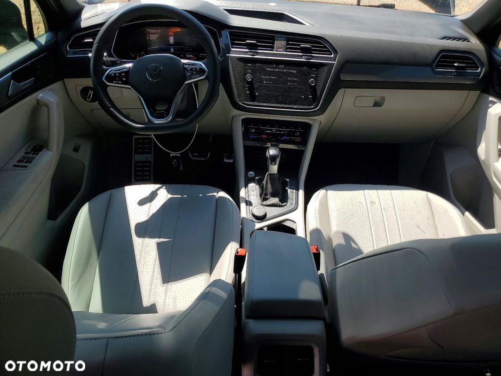 Volkswagen Tiguan - 8