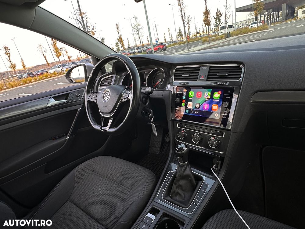 Volkswagen Golf 2018 photo 5