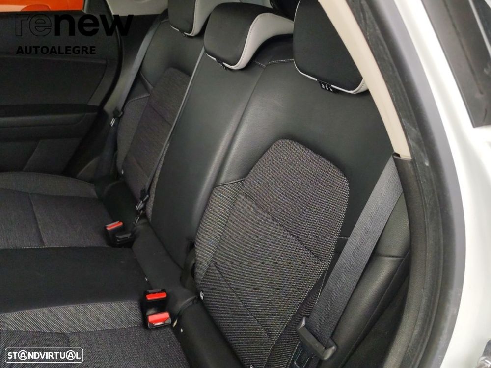 Renault Captur 1.0 TCe Exclusive - 10