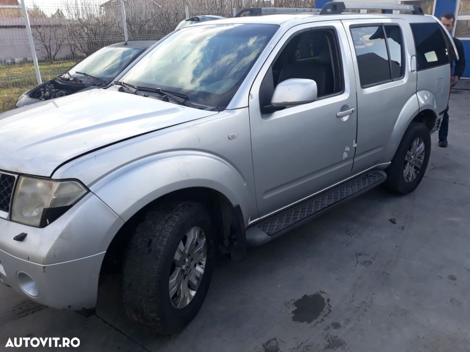 Dezmembrari Nissan Pathfinder 2005 2006 2007 2008 2009 2.5 DCI - 3