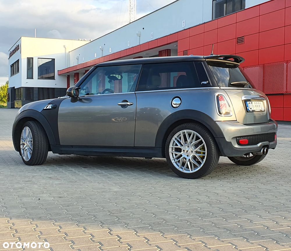MINI Cooper S - 4