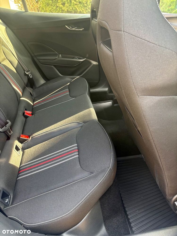 Skoda Fabia 1.0 TSI Monte Carlo - 12