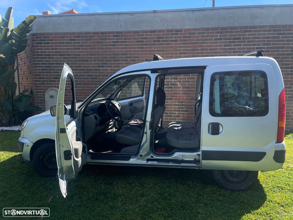 Renault Kangoo 1.5 dCi Privilege - 4