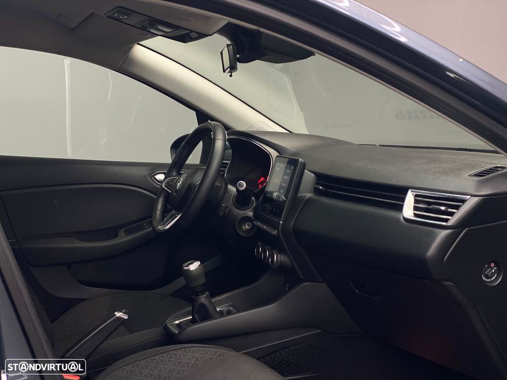 Renault Clio - 13