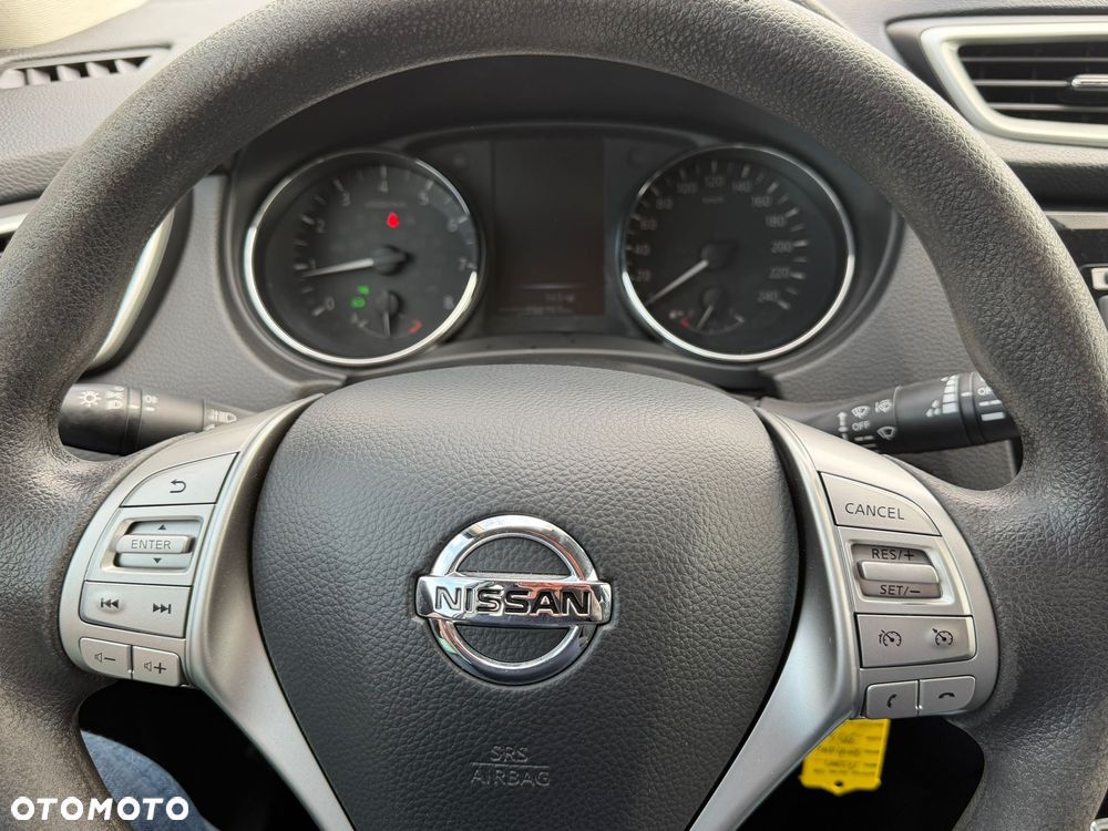 Nissan Qashqai - 17
