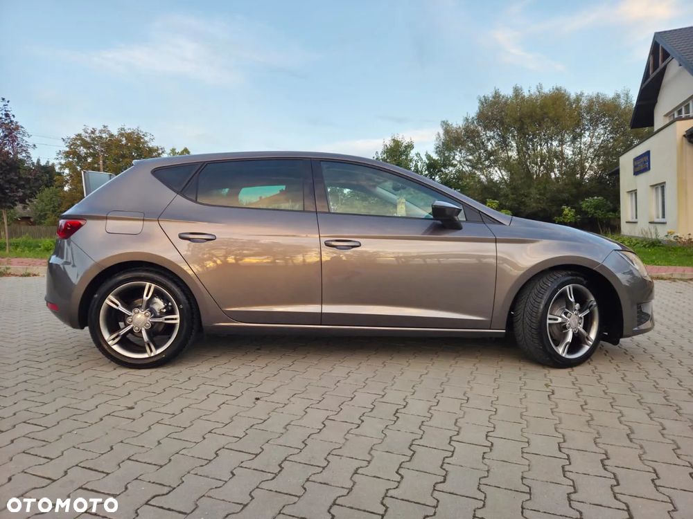Seat Leon 1.4 TSI FR Black S&S - 4
