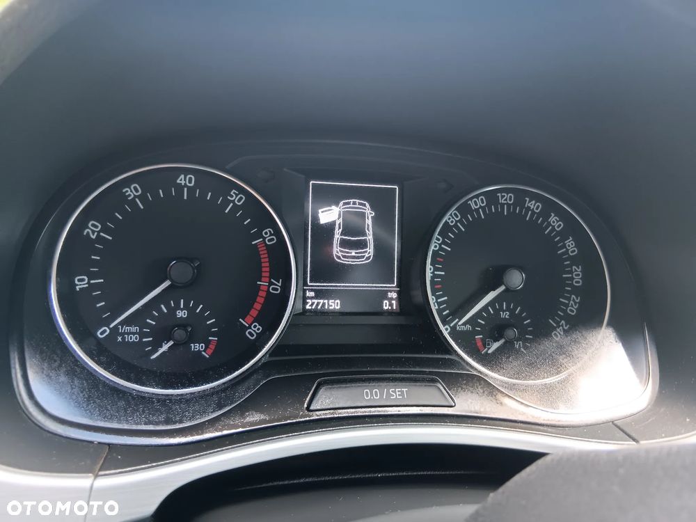 Skoda Fabia 1.0 Ambition - 6
