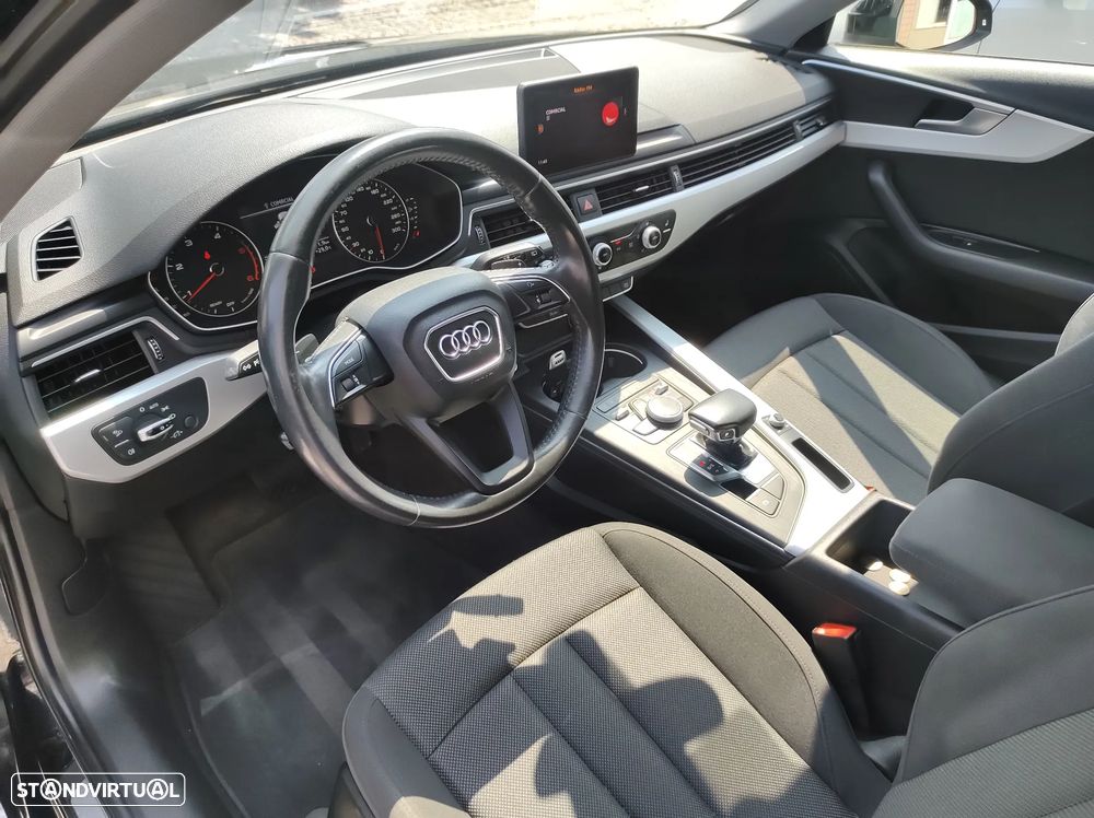 Audi A4 2.0 TDI S tronic design - 13