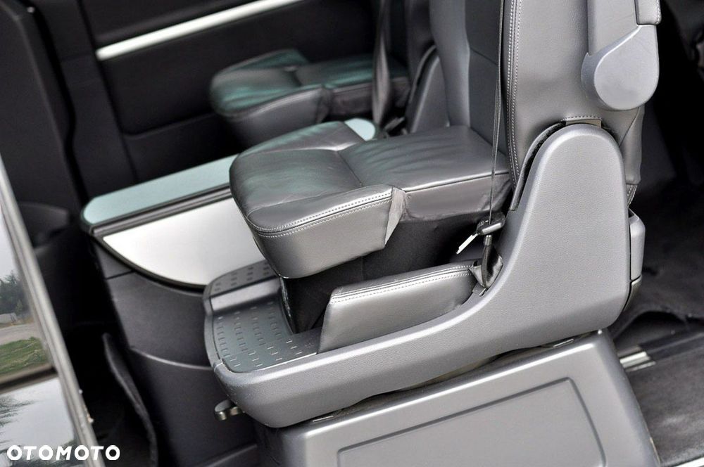 Volkswagen Multivan - 16