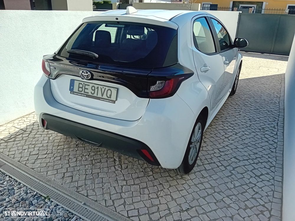 Toyota Yaris - 5