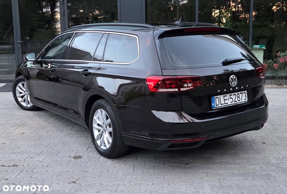 Volkswagen Passat 2.0 TDI EVO Elegance DSG - 3