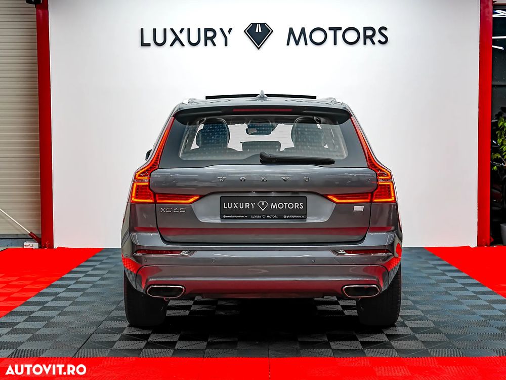 Volvo XC 60 Recharge T8 Twin Engine eAWD Inscription - 11