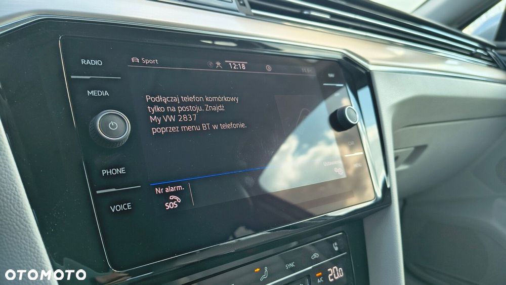 Volkswagen Passat - 28